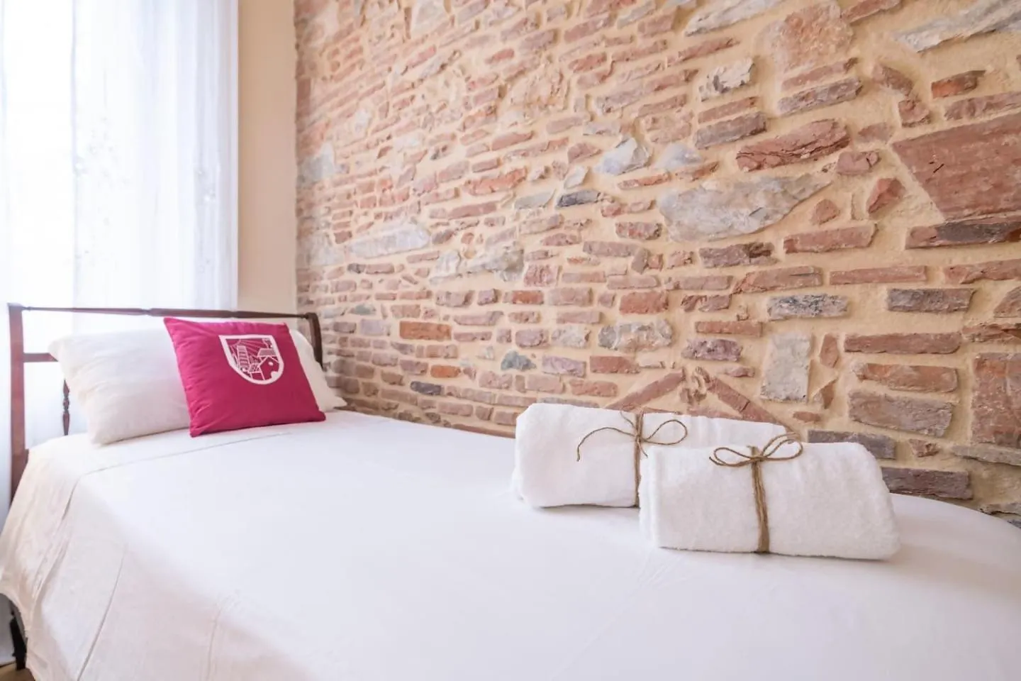 Lh Casa Dora Otel Pisa Konukevi