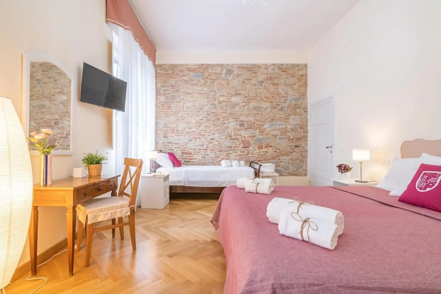 Lh Casa Dora Otel Pisa