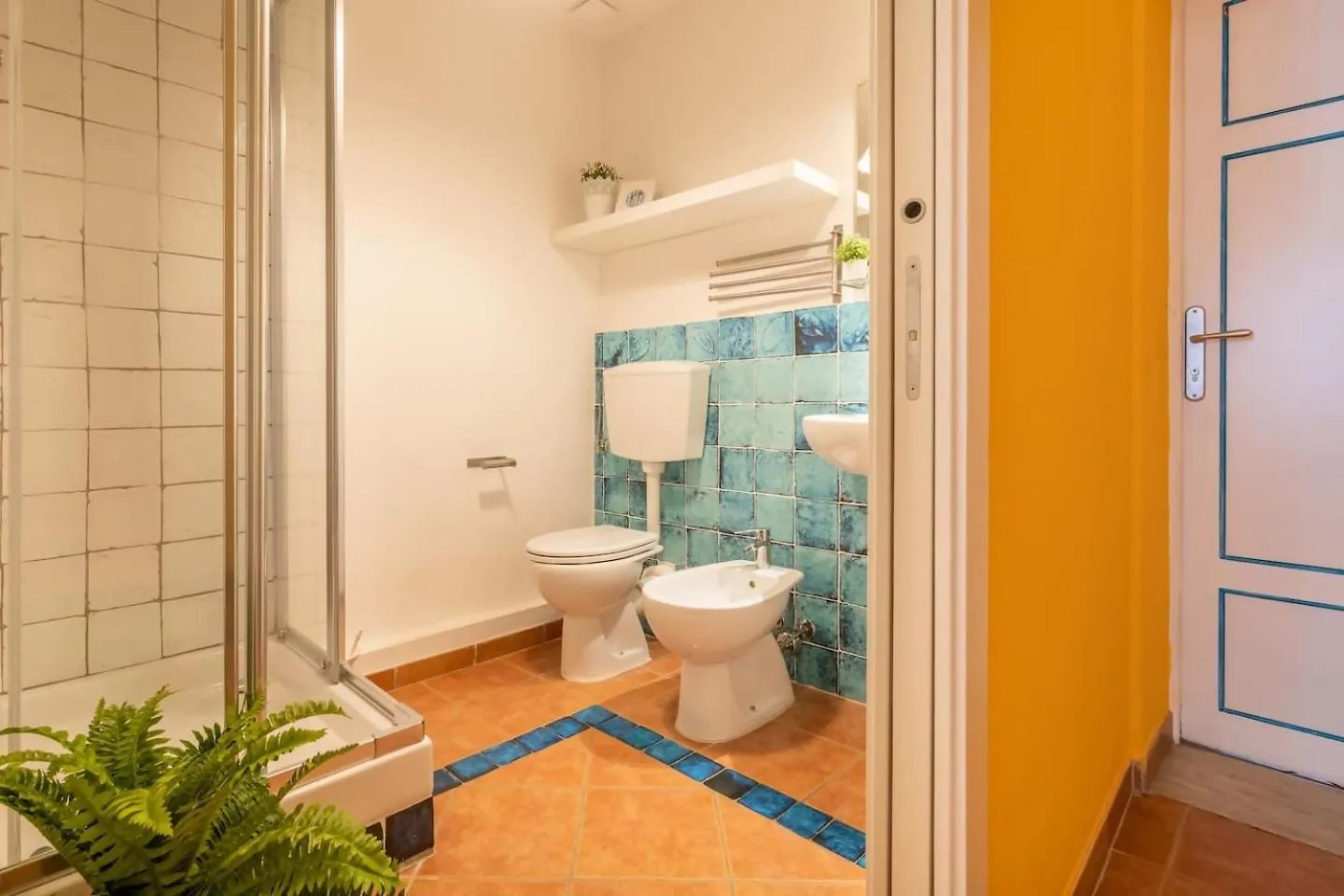 Konukevi Lh Casa Dora Otel Pisa